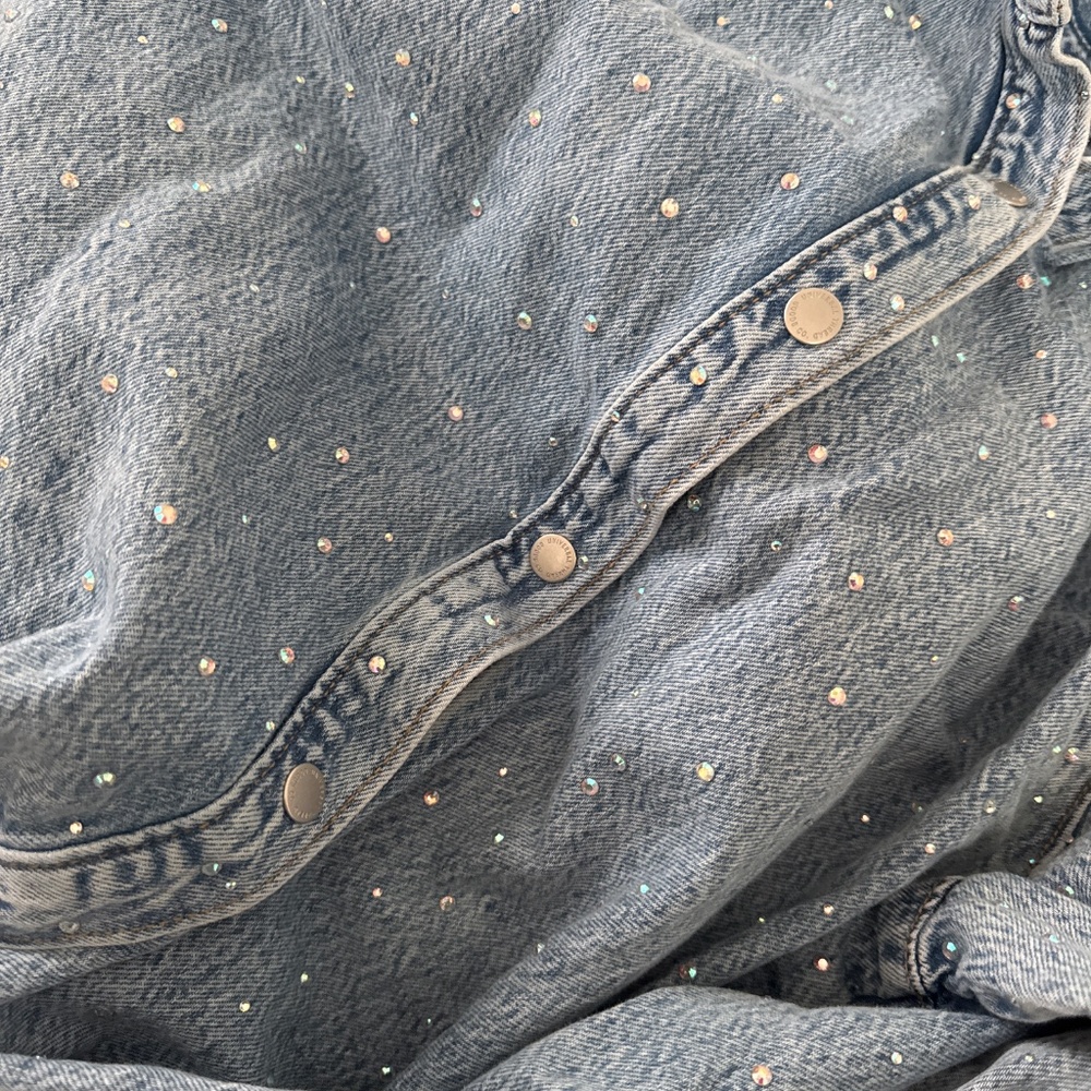 Button down rhinestone top - Picture 4 of 4